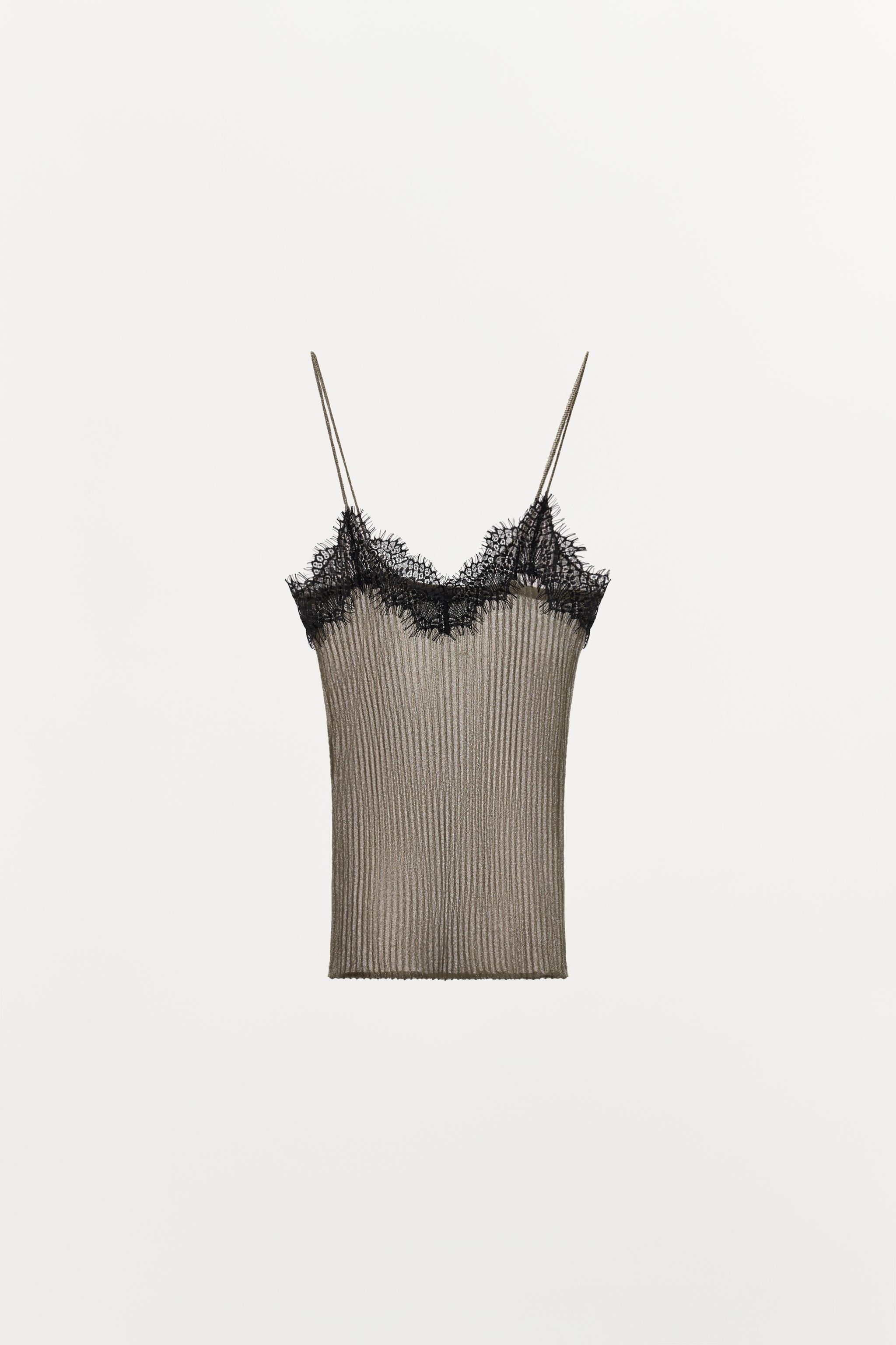 TOP EN MAILLE FIL MÉTALLISÉ ET DENTELLE